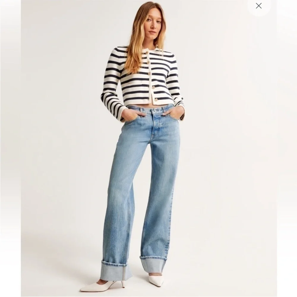 Abercrombie & Fitch Low Rise Baggy Jean Cuffed  24 / 18R